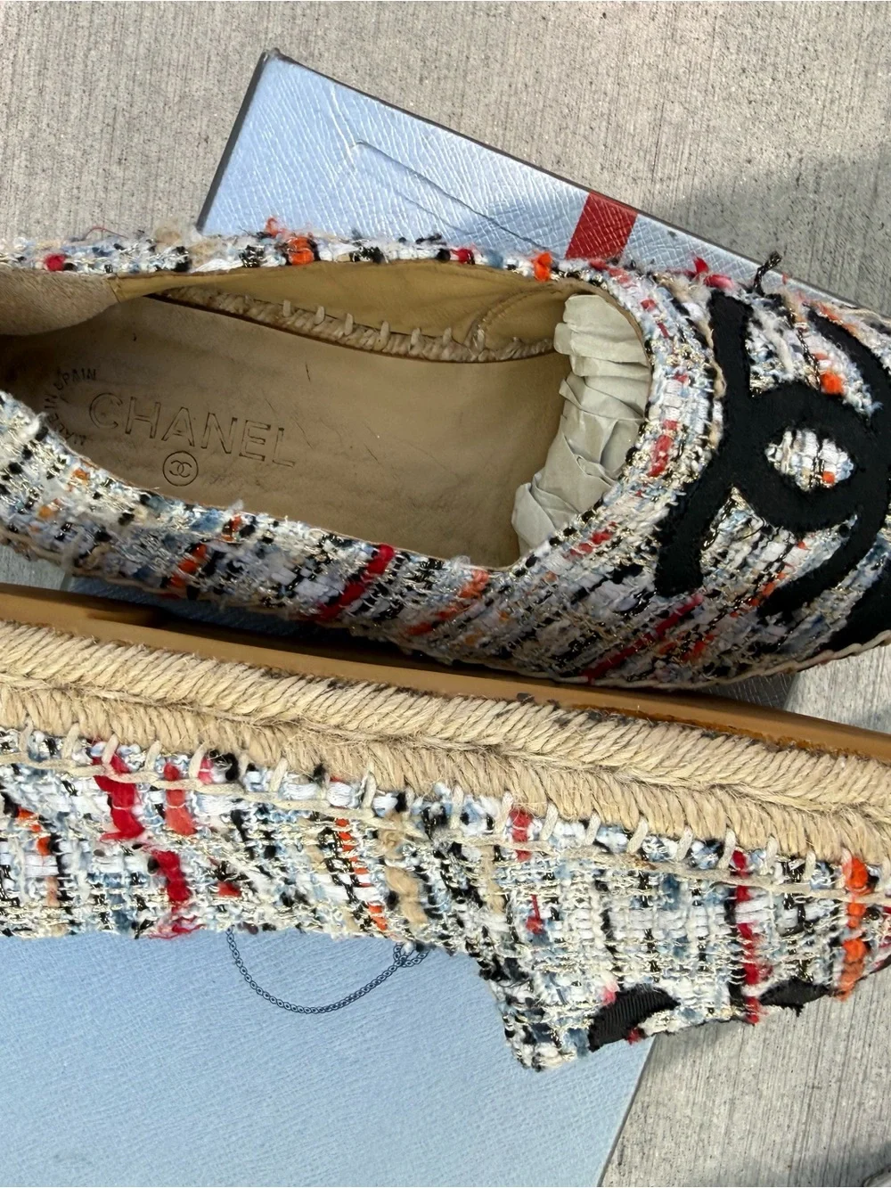 CHANEL espadrilles multicolor